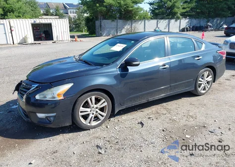 2015 Nissan Altima 3.5 Sl from USA, damaged, VIN 1N4BL3AP2FC298352